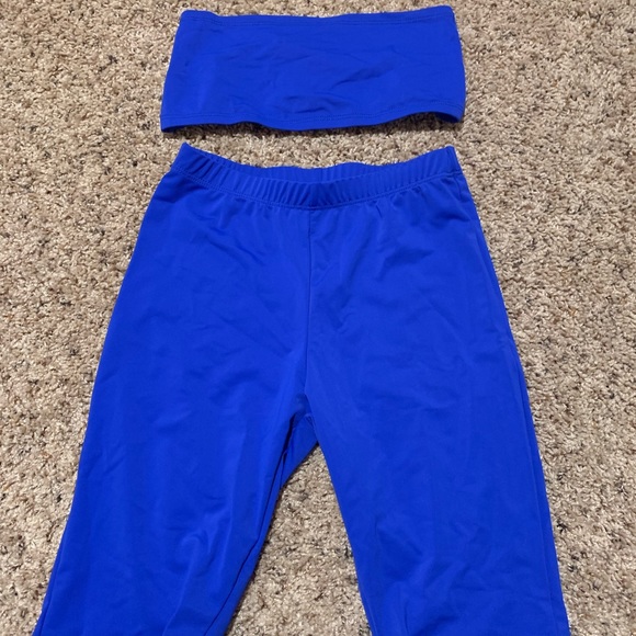Two Piece Short Set - Picture 1 of 2
